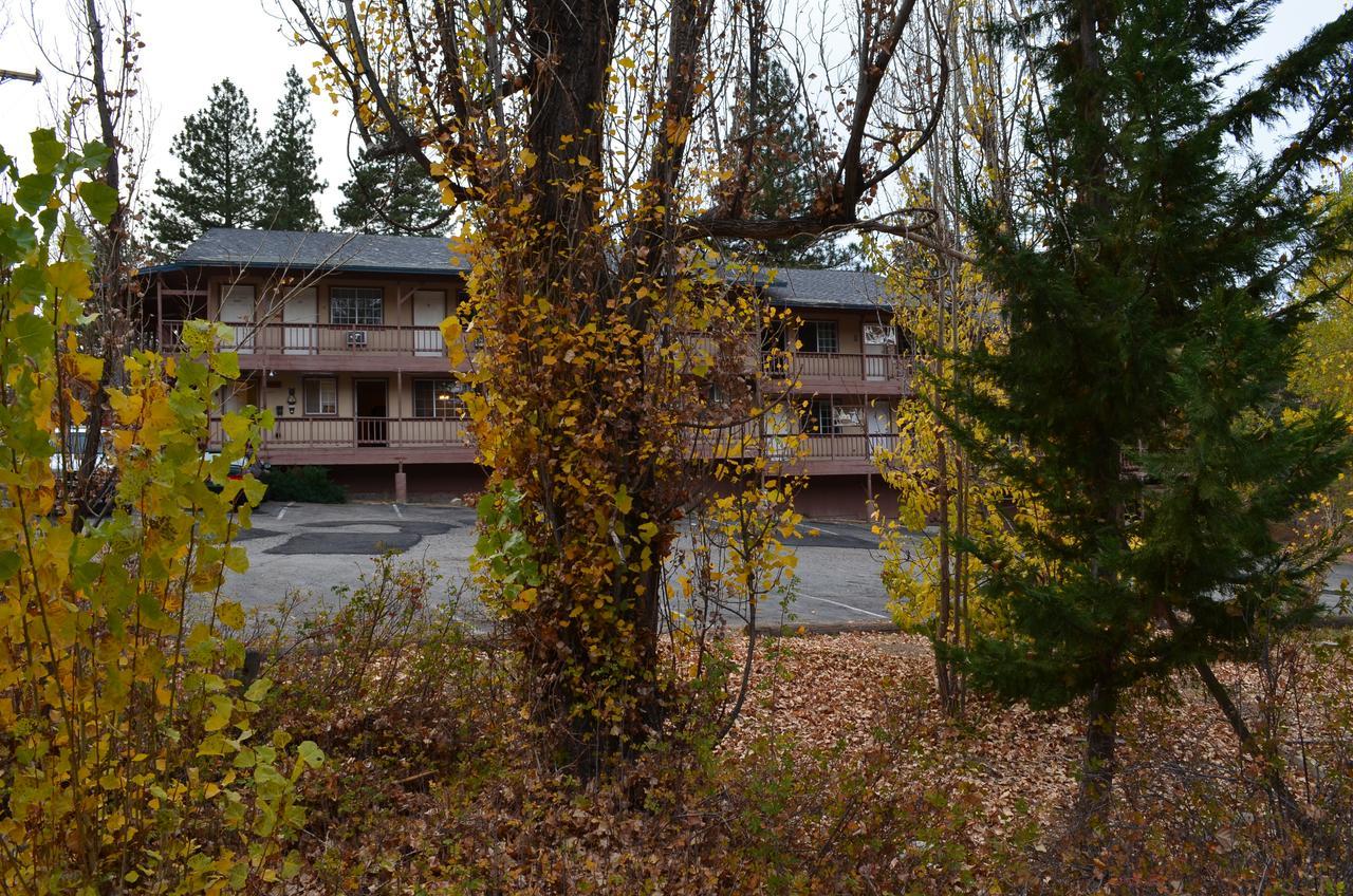 Deep Creek Motel Running Springs Exteriér fotografie