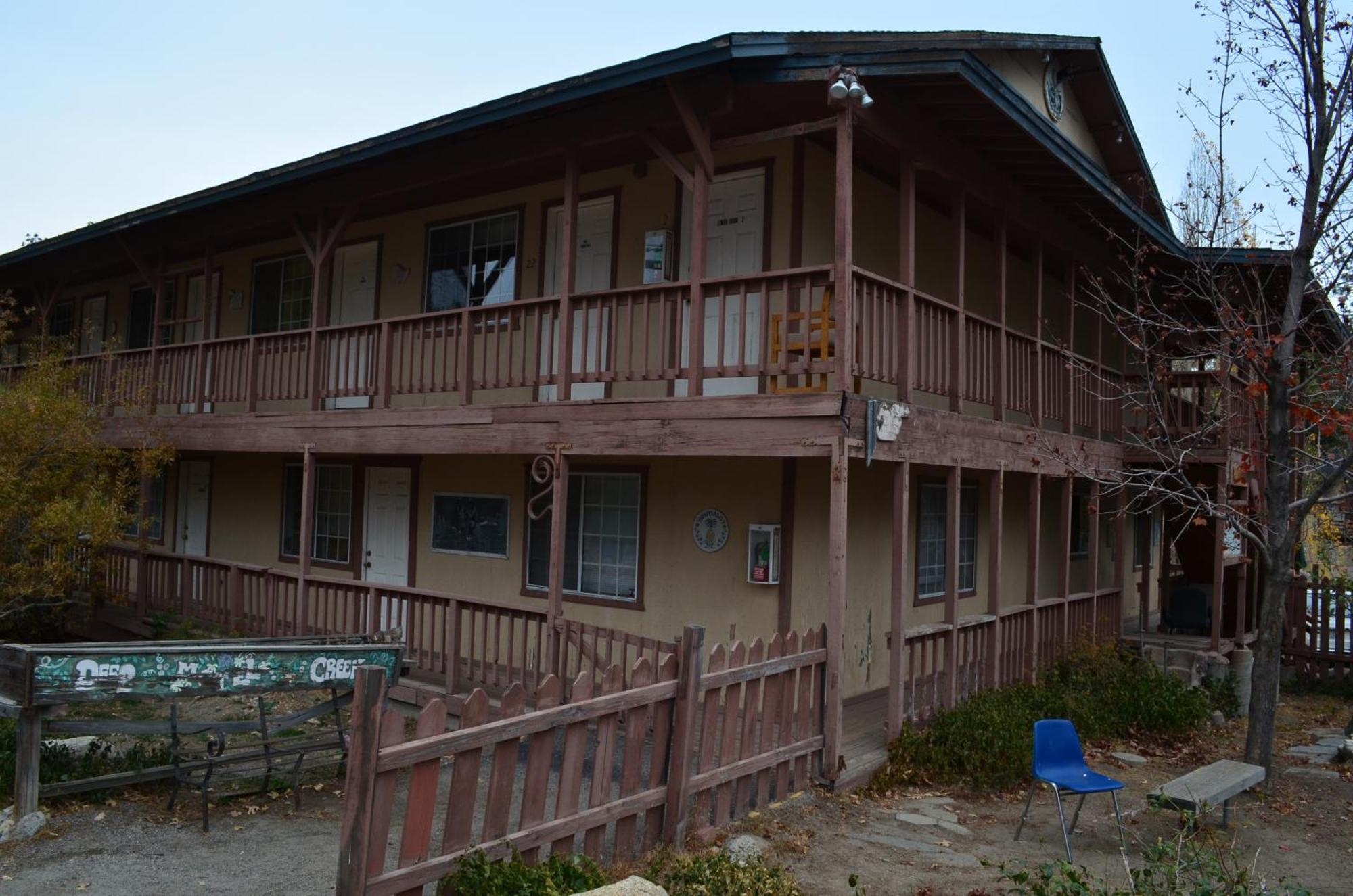 Deep Creek Motel Running Springs Exteriér fotografie