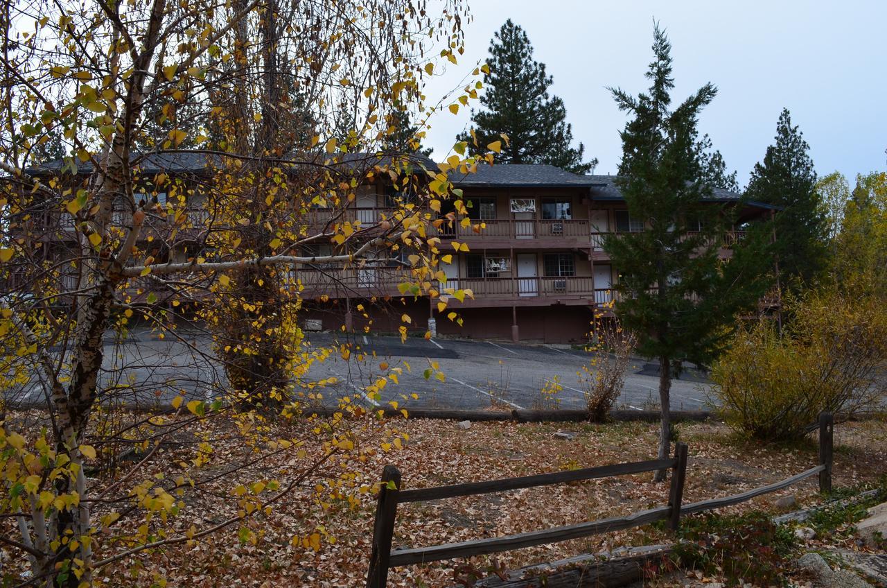 Deep Creek Motel Running Springs Exteriér fotografie